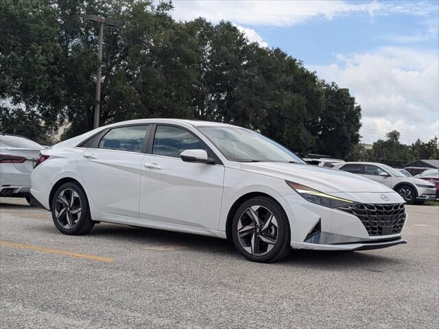 2023 Hyundai ELANTRA Limited — photo 1 of 26