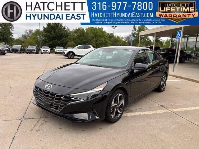 2023 Hyundai ELANTRA Limited