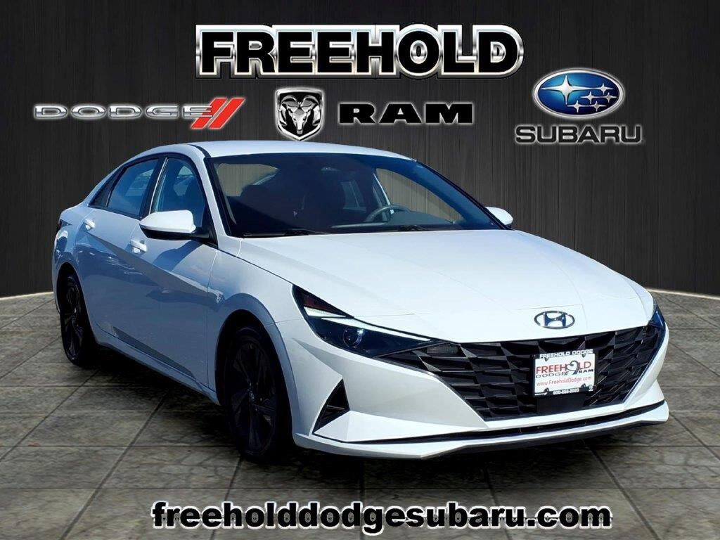 2021 Hyundai ELANTRA SEL — photo 1 of 13