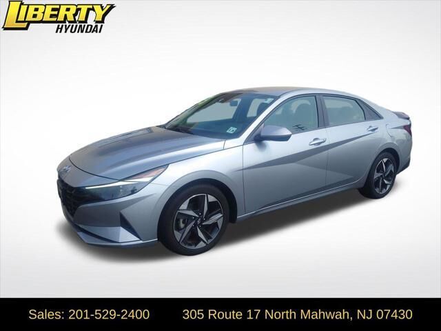 2023 Hyundai ELANTRA SEL — photo 1 of 26