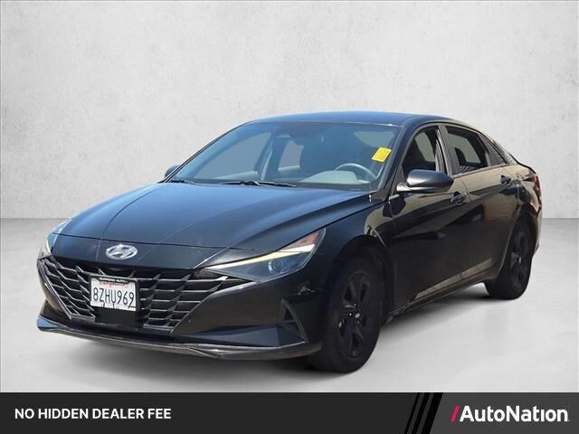2022 Hyundai ELANTRA SEL — photo 1 of 13