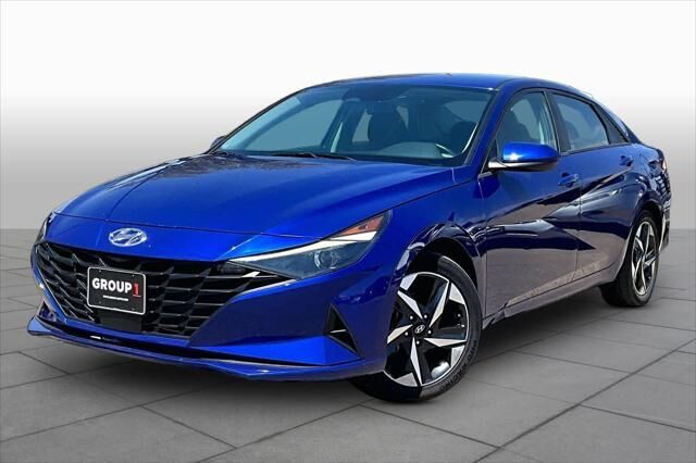 2023 Hyundai ELANTRA SEL — photo 1 of 13