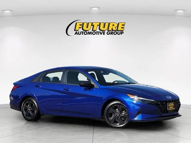 2021 Hyundai ELANTRA SEL