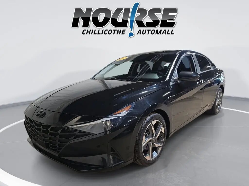 2023 Hyundai ELANTRA SEL — photo 1 of 13