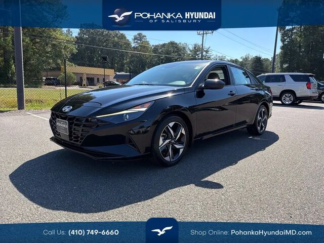 2023 Hyundai ELANTRA SEL