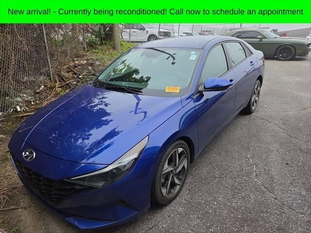 2023 Hyundai ELANTRA SEL — photo 1 of 11