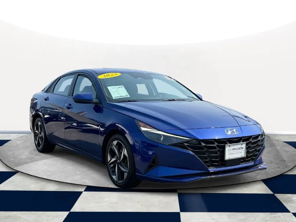 2023 Hyundai ELANTRA SEL — photo 1 of 13