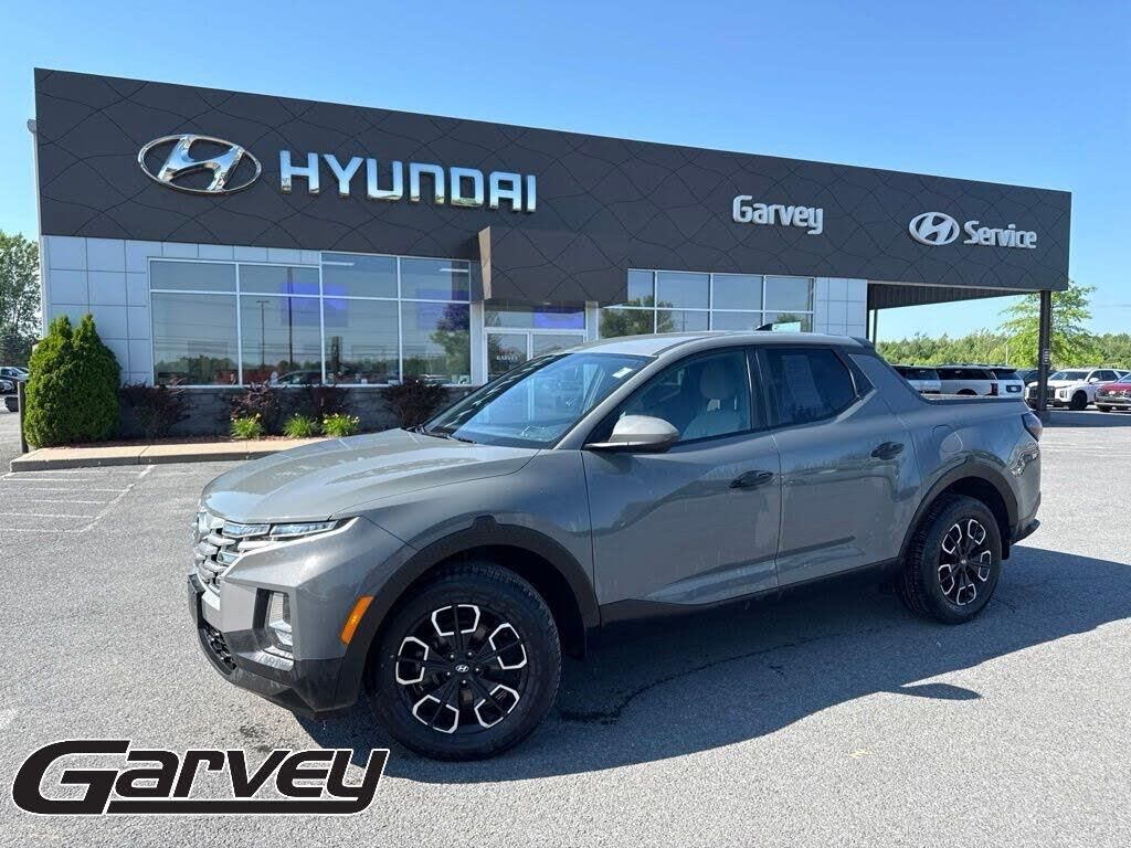 2023 Hyundai SANTA CRUZ SE — photo 1 of 2
