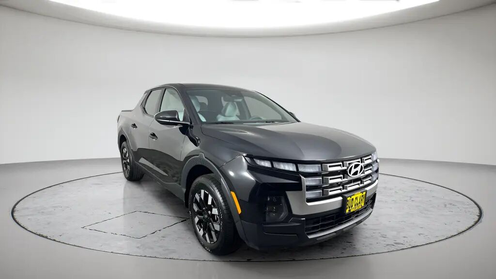 2025 Hyundai SANTA CRUZ SE — photo 1 of 26