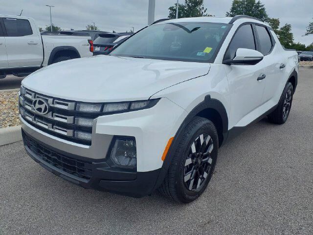 2025 Hyundai SANTA CRUZ SEL Activity — photo 1 of 13
