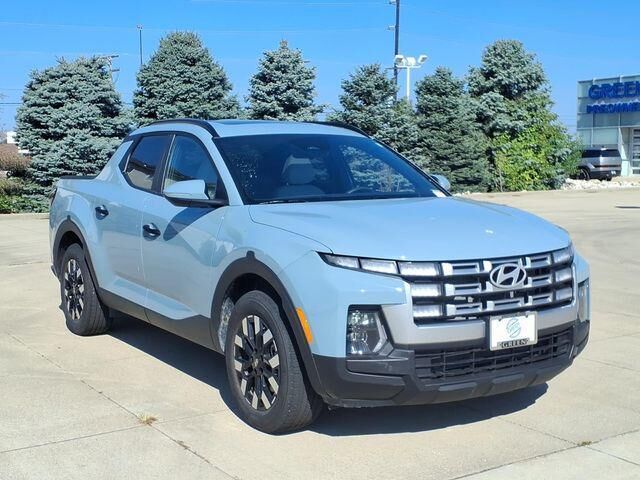2025 Hyundai SANTA CRUZ SEL Activity