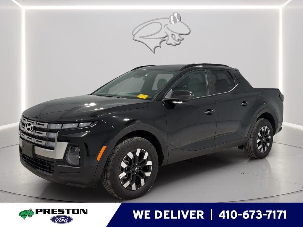 2025 Hyundai SANTA CRUZ SEL Activity — photo 1 of 14