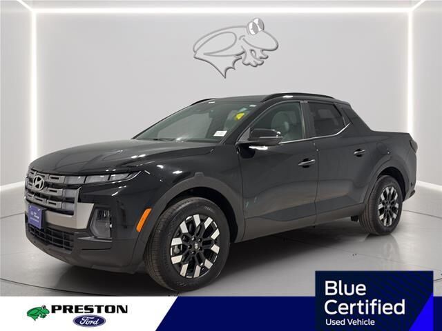 2025 Hyundai SANTA CRUZ SEL Activity