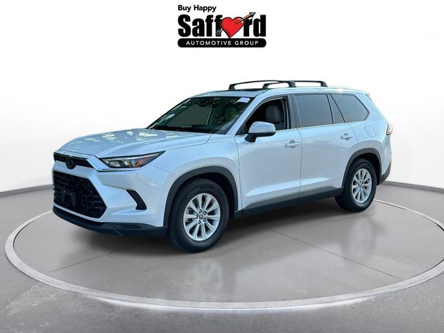 2025 Toyota Grand Highlander XLE — photo 1 of 13