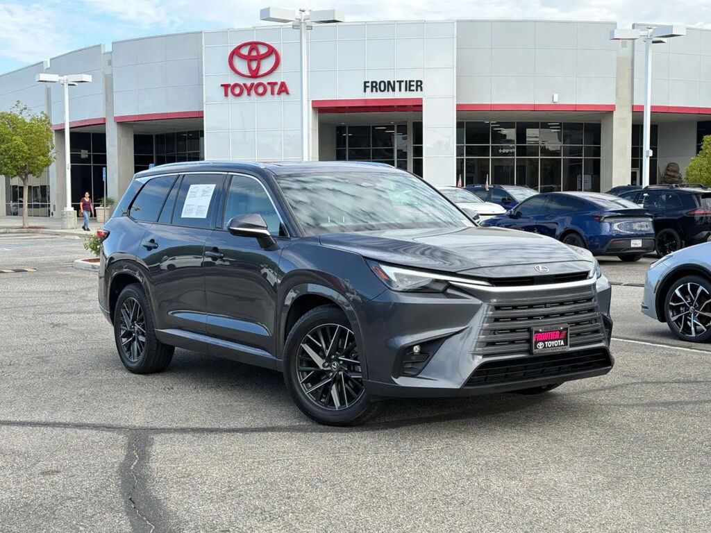 2024 Lexus TX 350 Premium — photo 1 of 13