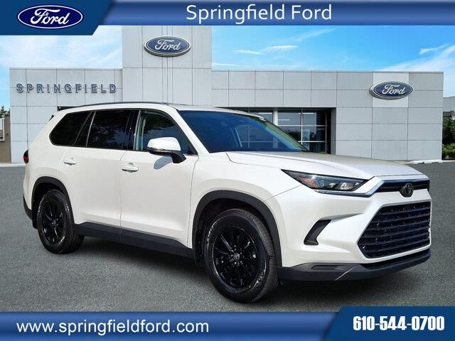 2024 Toyota Grand Highlander XLE — photo 1 of 14
