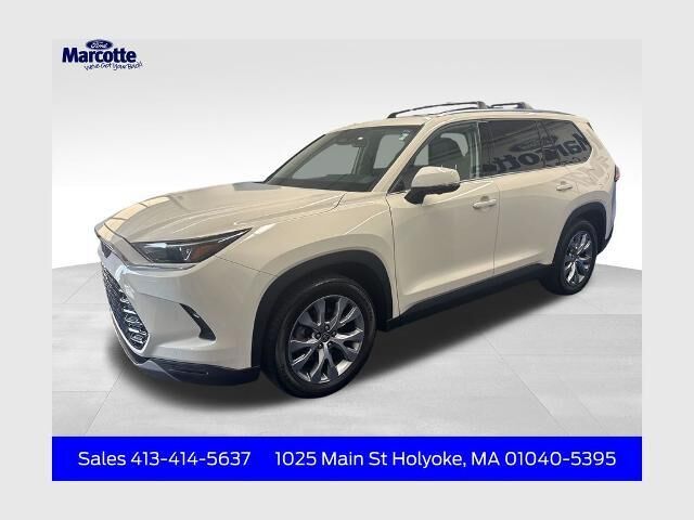 2024 Toyota Grand Highlander Limited — photo 1 of 34