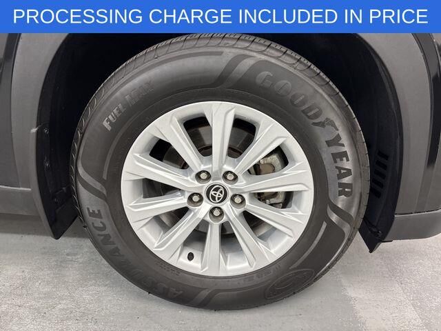 2024 Toyota Grand Highlander XLE — photo 1 of 24