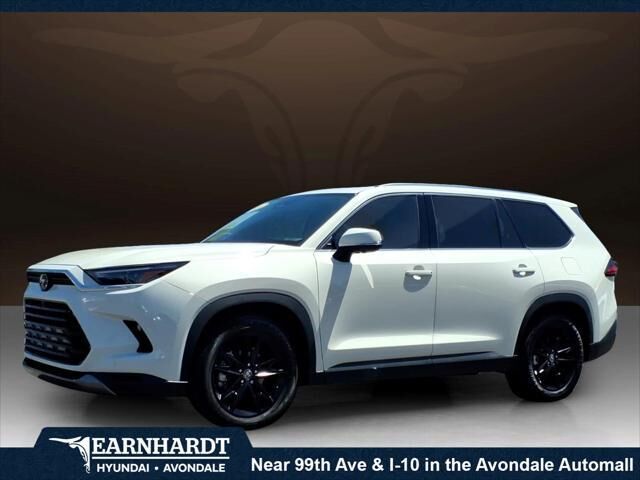 2024 Toyota Grand Highlander XLE — photo 1 of 13