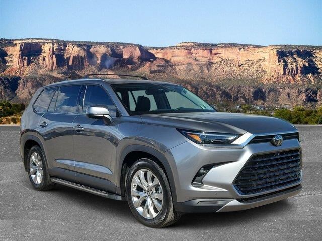 2026 Toyota Grand Highlander Limited — photo 1 of 27