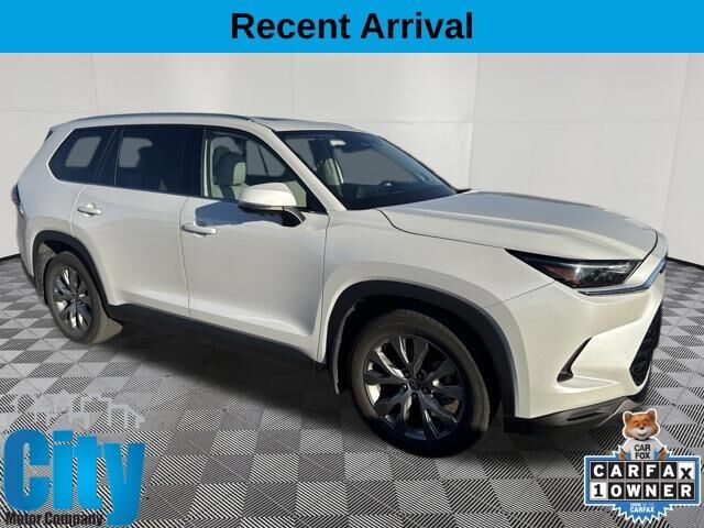 2024 Toyota Grand Highlander Limited — photo 1 of 6