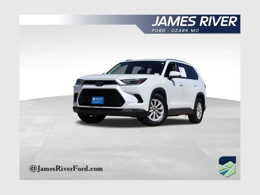 2025 Toyota Grand Highlander XLE — photo 1 of 13