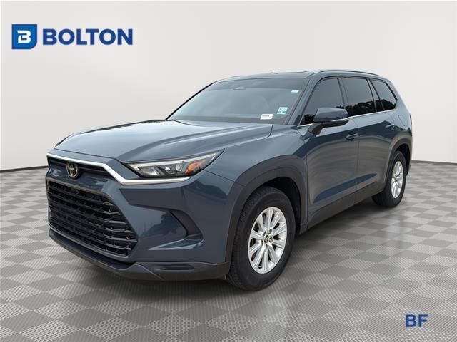 2025 Toyota Grand Highlander XLE — photo 1 of 13