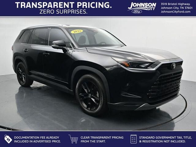 2025 Toyota Grand Highlander Platinum — photo 1 of 26
