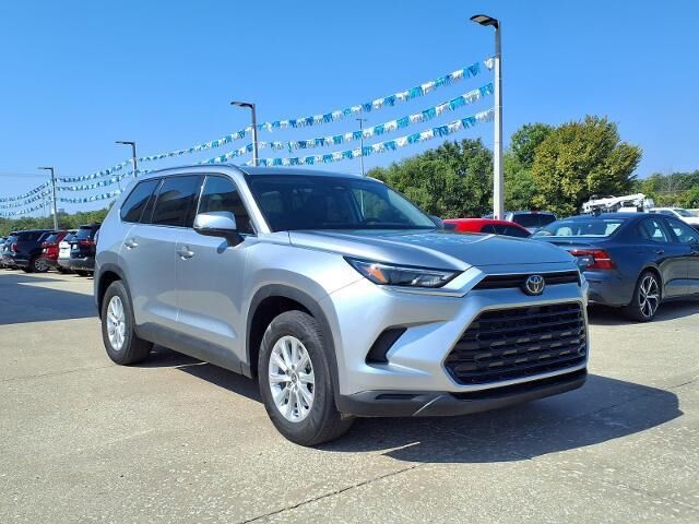 2025 Toyota Grand Highlander LE