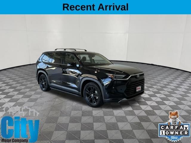 2025 Toyota Grand Highlander Platinum — photo 1 of 13