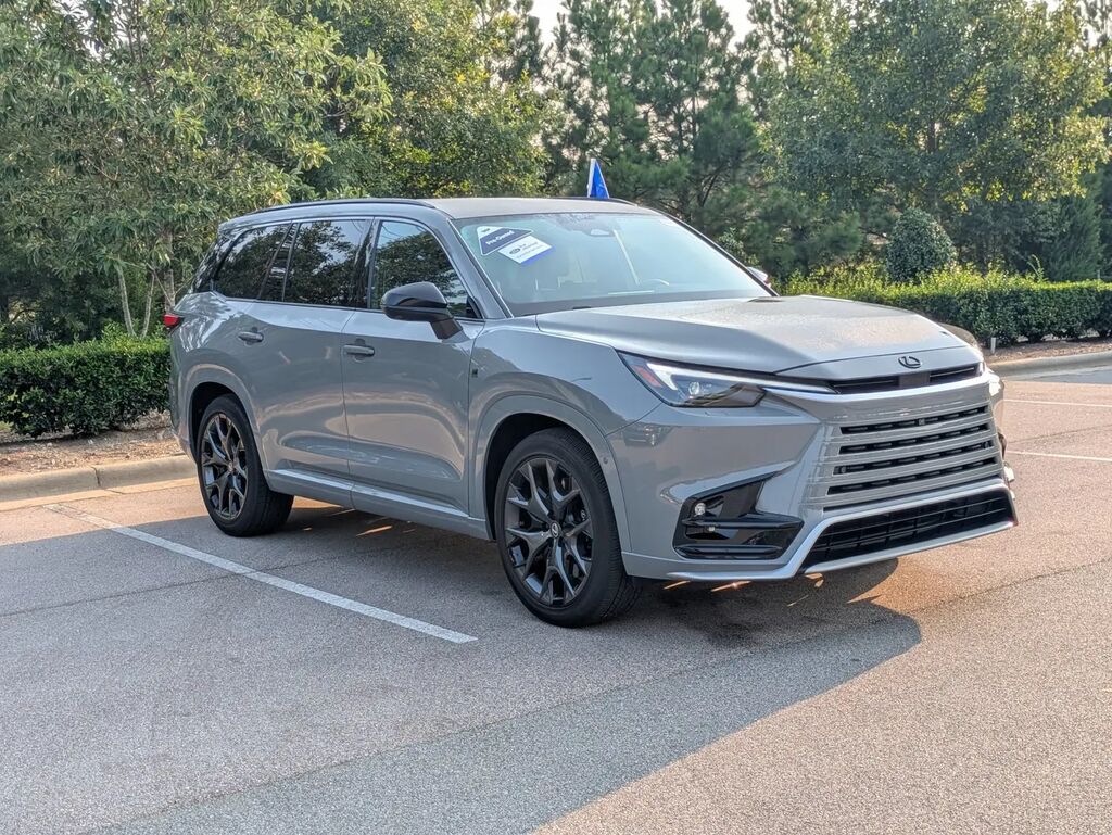2026 Lexus TX 500h F SPORT Performance Premium — photo 1 of 39