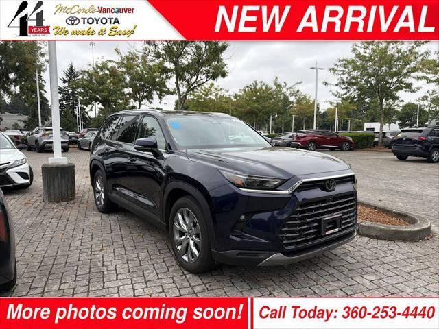 2024 Toyota Grand Highlander Hybrid Limited — photo 1 of 17