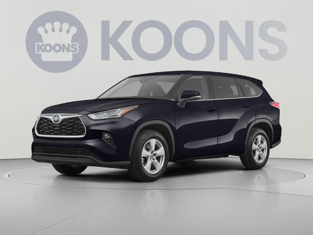 2023 Toyota Highlander Hybrid LE — photo 1 of 17