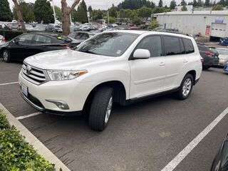 2013 Toyota Highlander SE