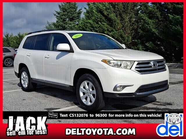 2012 Toyota Highlander SE — photo 1 of 2