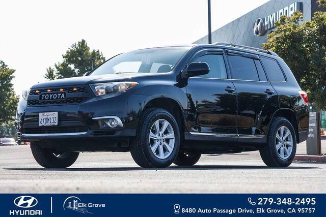 2012 Toyota Highlander SE — photo 1 of 1