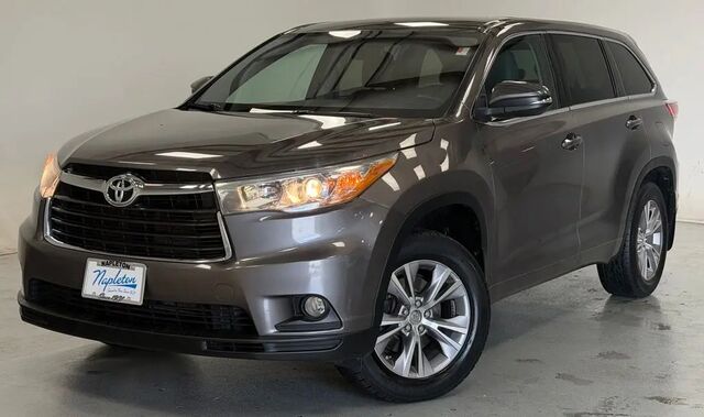 2015 Toyota Highlander LE