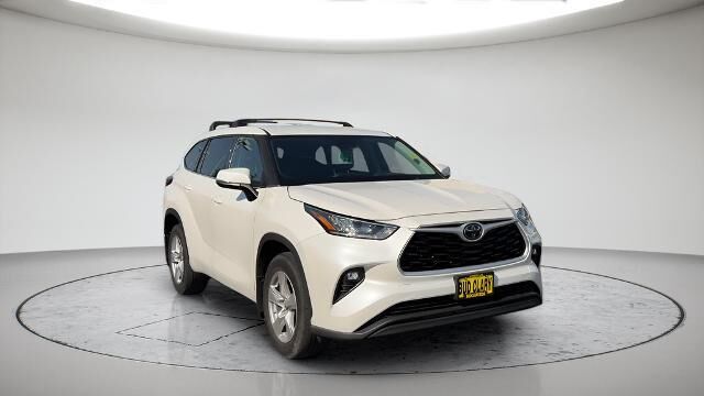 2020 Toyota Highlander LE