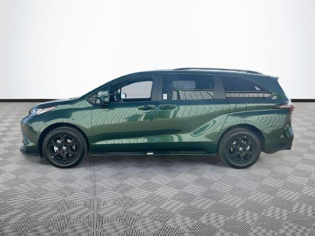2026 Toyota Sienna Woodland Edition