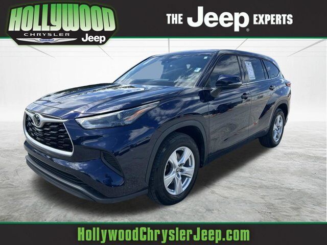 2022 Toyota Highlander L