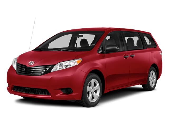 2014 Toyota Sienna XLE 7-Passenger