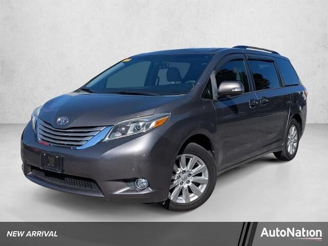 2015 Toyota Sienna XLE 7-Passenger