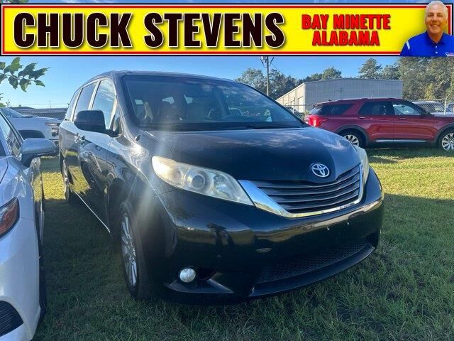 2013 Toyota Sienna XLE 7-Passenger