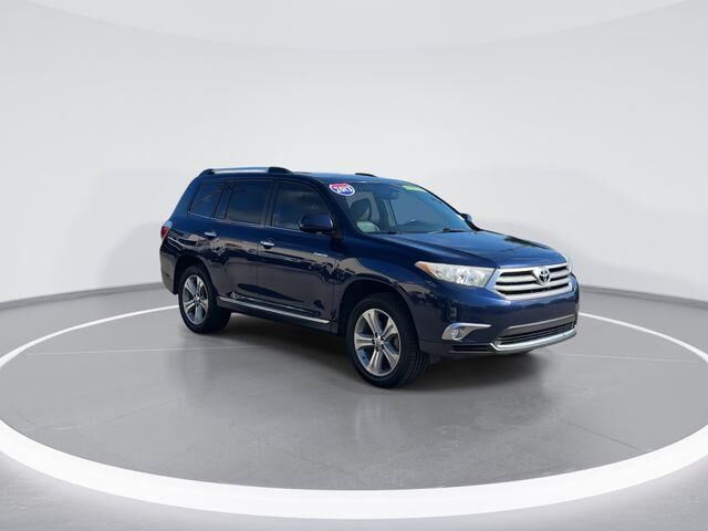 2013 Toyota Highlander Limited — photo 1 of 13