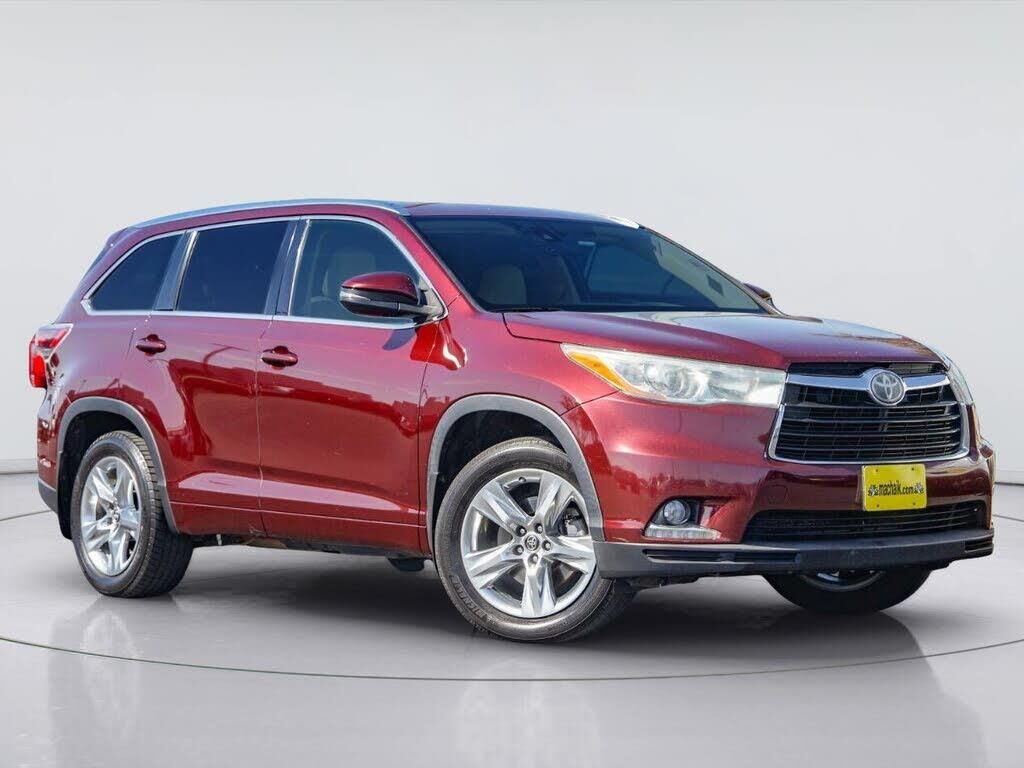 2016 Toyota Highlander Limited — photo 1 of 2