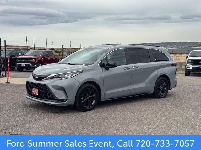 2024 Toyota Sienna XSE 7-Passenger