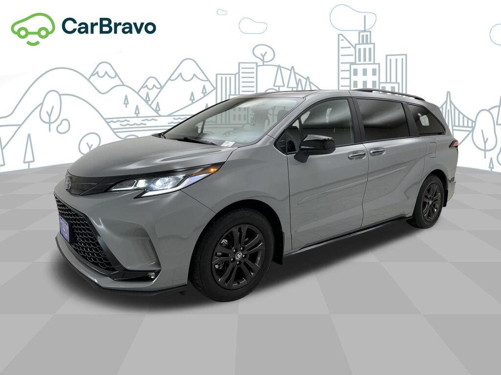 2025 Toyota Sienna XSE — photo 1 of 6