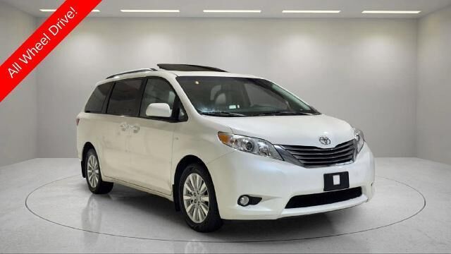 2017 Toyota Sienna XLE 7-Passenger