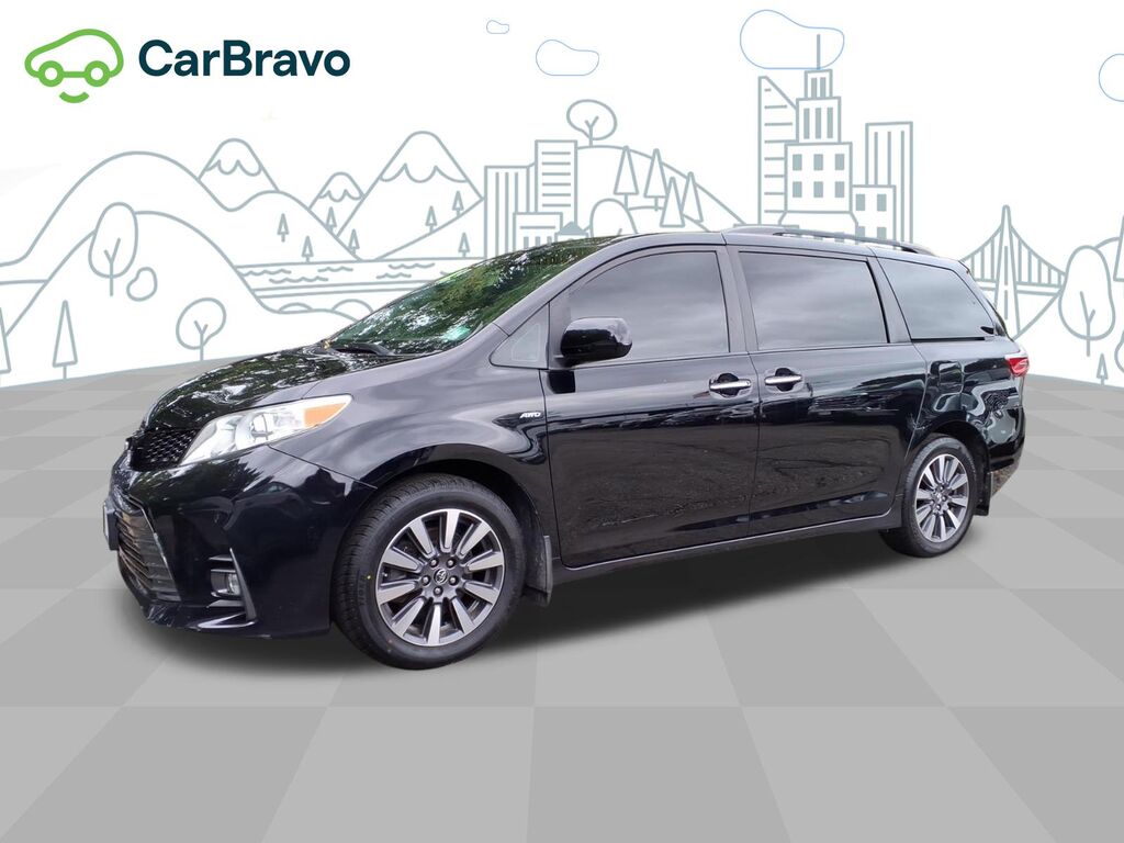 2018 Toyota Sienna XLE — photo 1 of 7