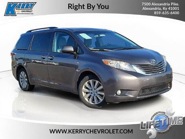 2017 Toyota Sienna XLE 7-Passenger